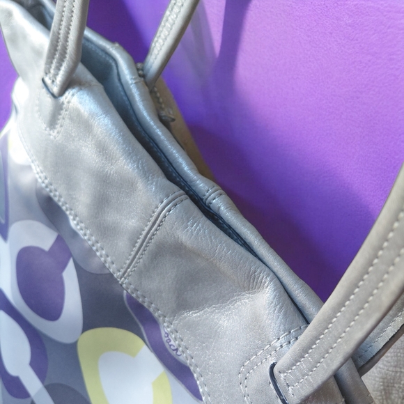 Coach Julia Op Art Signature Shoulder Tote - Picture 5 of 14